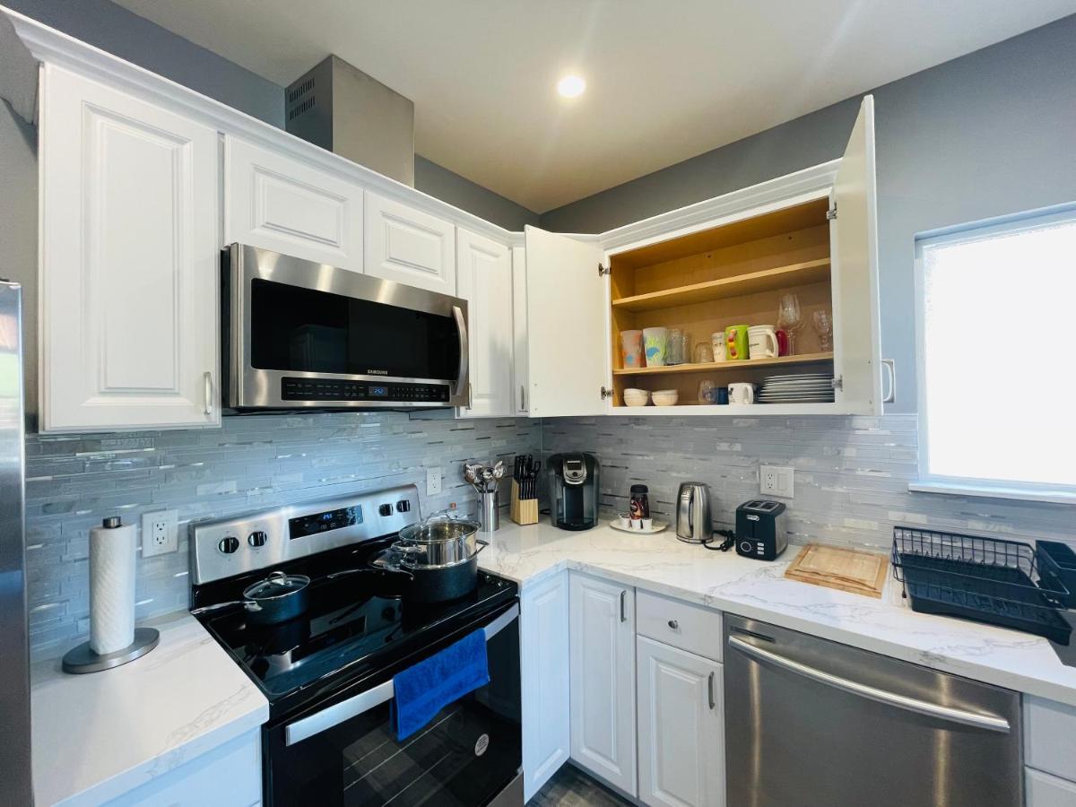 Green Lake 1St Line Home A With Central Air Conditioners Seattle Dış mekan fotoğraf
